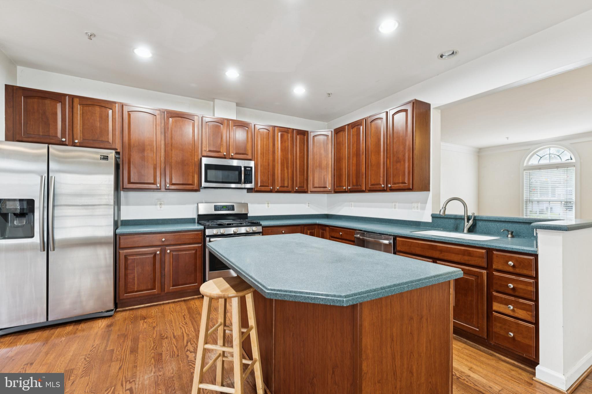 POTOMAC CHASE - Residential Lease