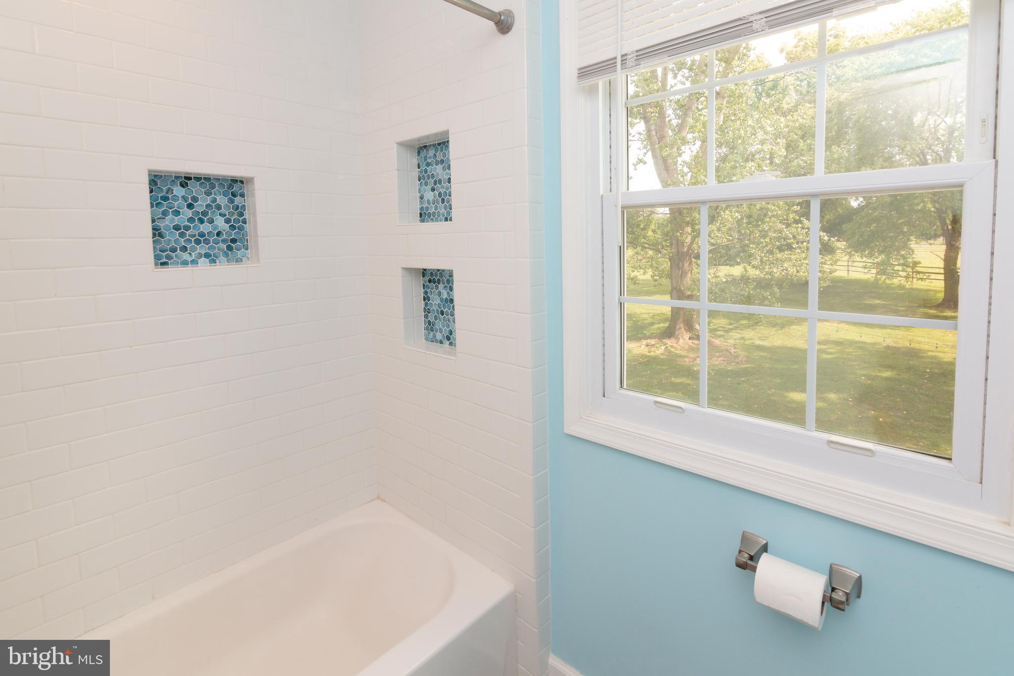 WHITEHALL BEACH - Residential