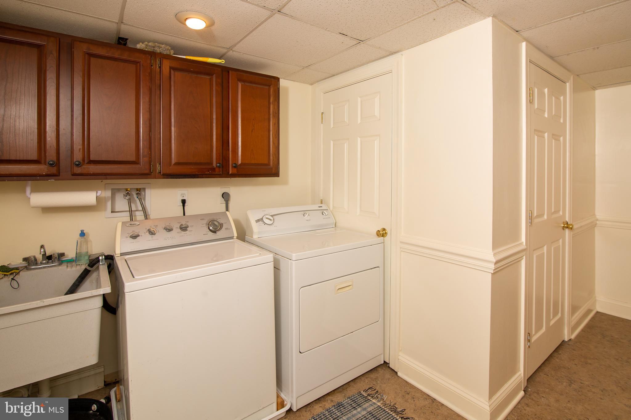 WHITEHALL BEACH - Residential