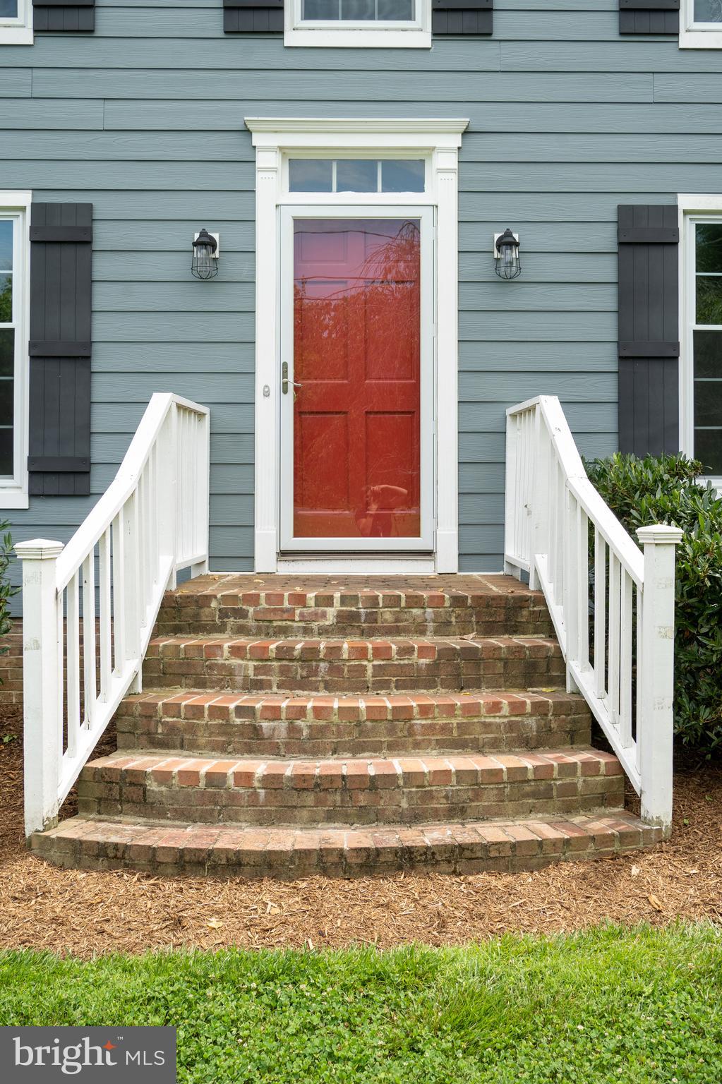 WHITEHALL BEACH - Residential