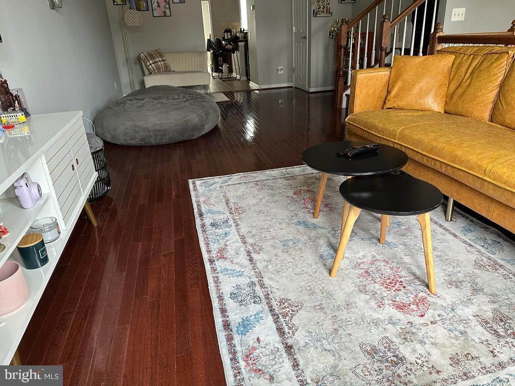 BRAMBLETON LANDBAY 2 - Residential Lease