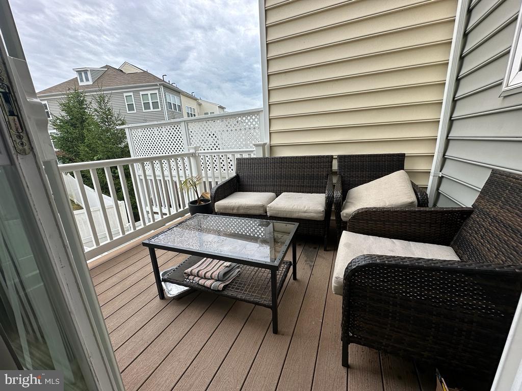 BRAMBLETON LANDBAY 2 - Residential Lease