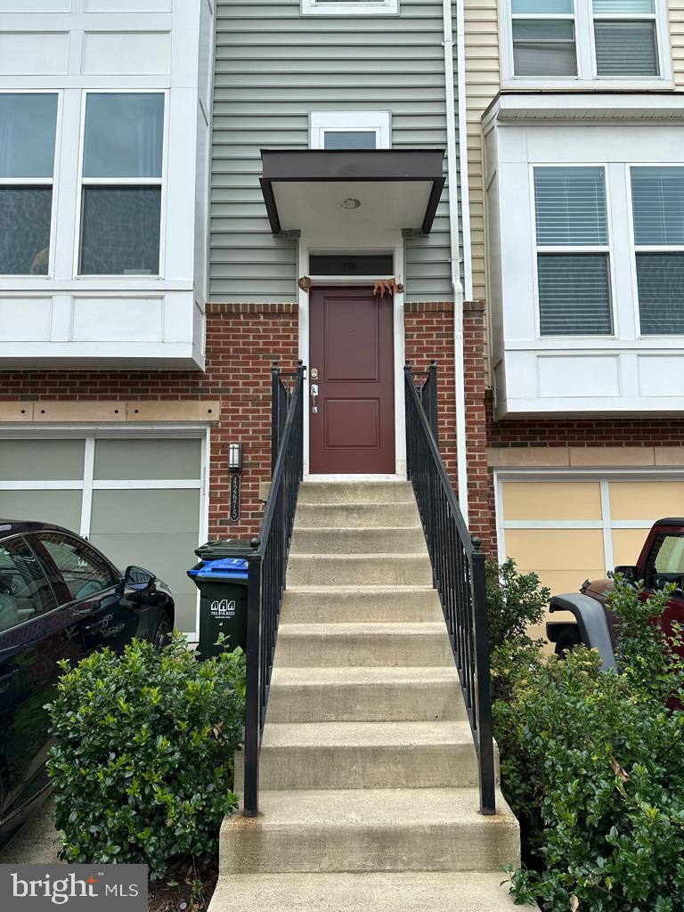 BRAMBLETON LANDBAY 2 - Residential Lease