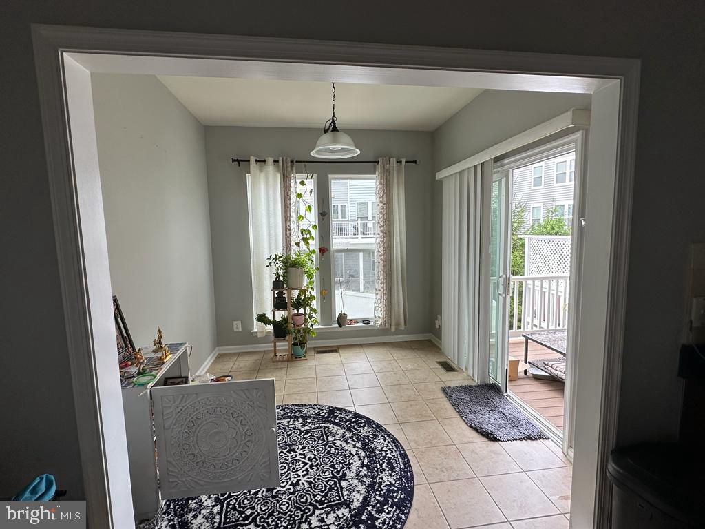 BRAMBLETON LANDBAY 2 - Residential Lease