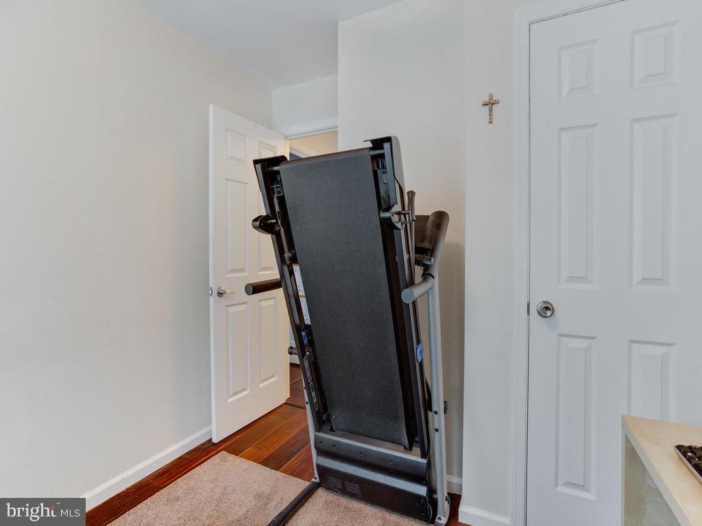 CROFTON VILLAGE - Residential