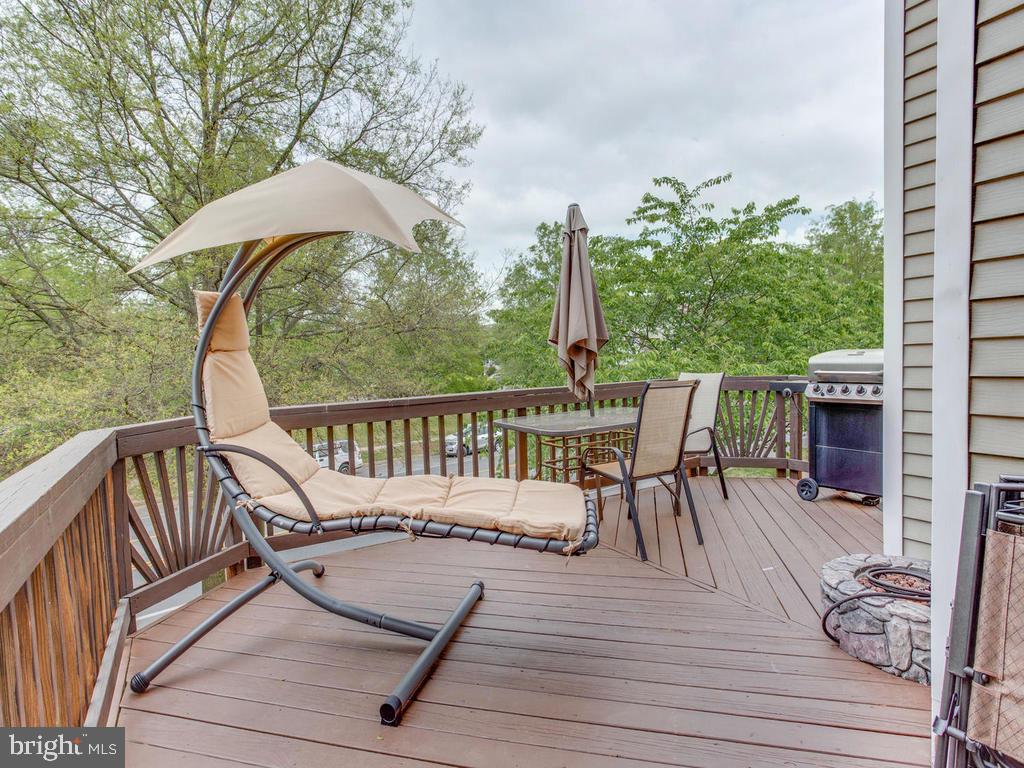 CROFTON VILLAGE - Residential