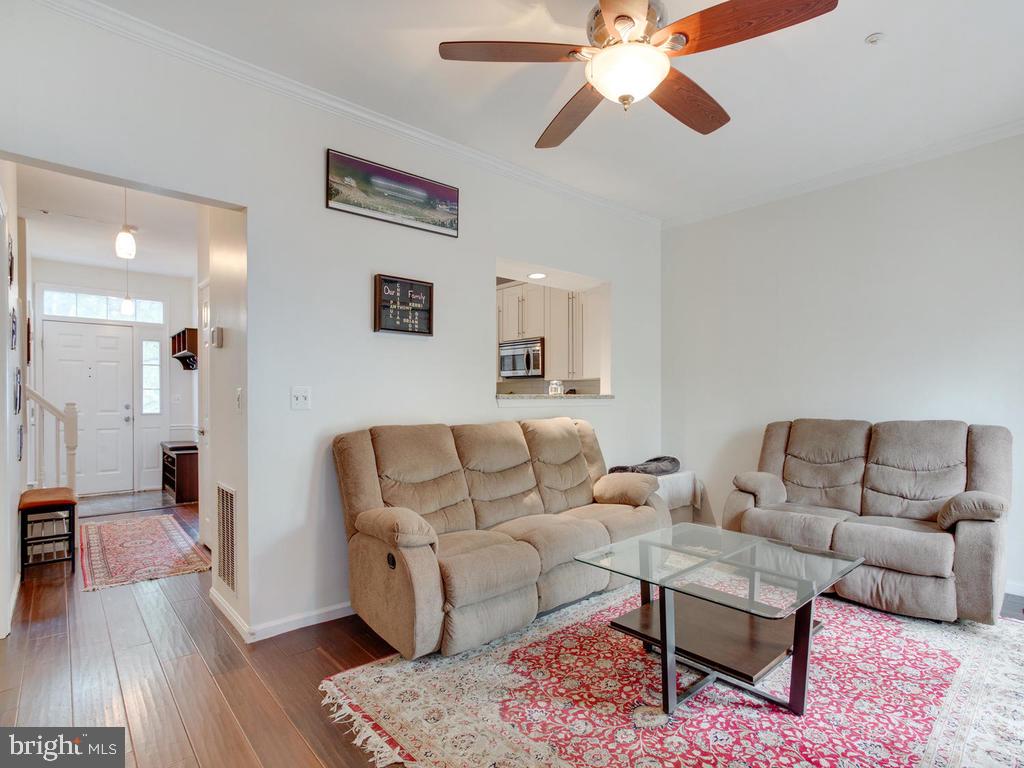 CROFTON VILLAGE - Residential