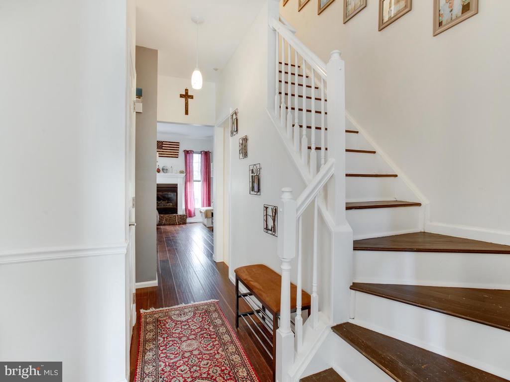 CROFTON VILLAGE - Residential