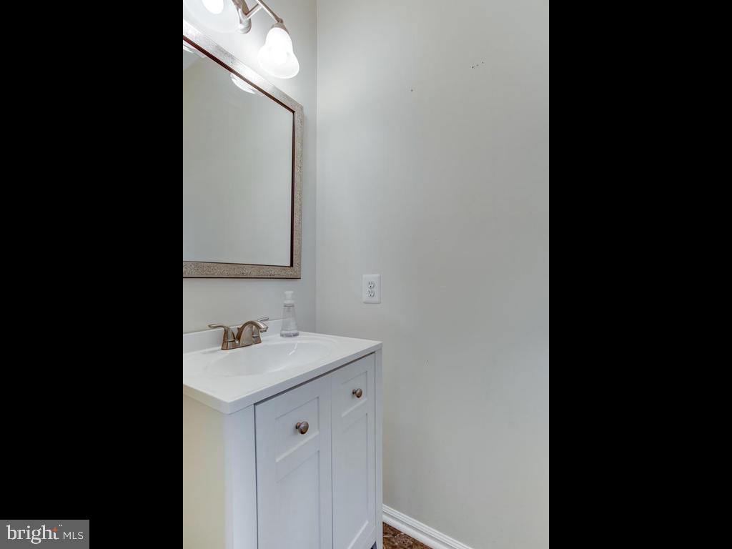 CROFTON VILLAGE - Residential