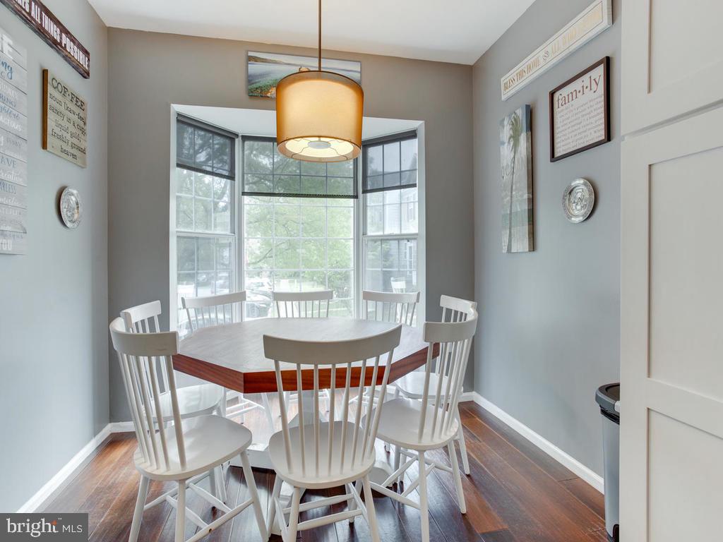 CROFTON VILLAGE - Residential