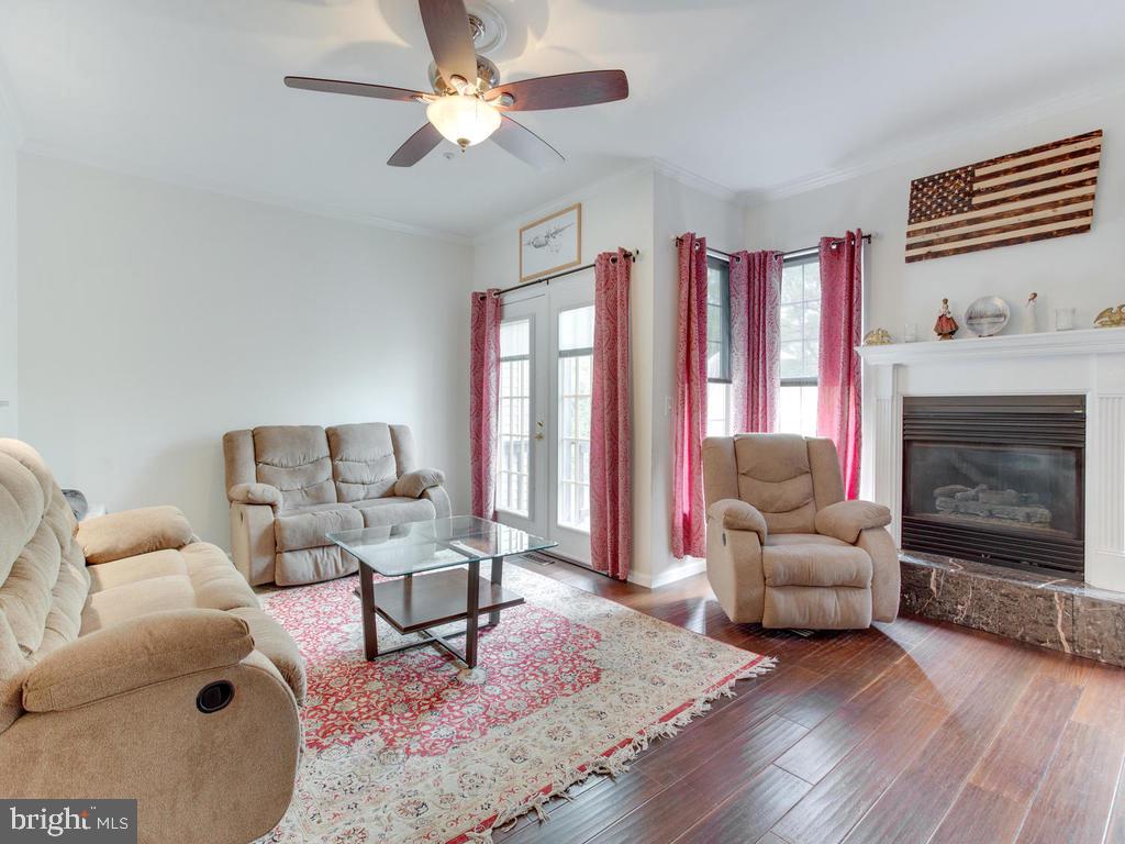 CROFTON VILLAGE - Residential