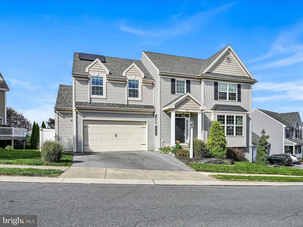 Photo of 29 Breeze Way, Lancaster, PA 17602 (MLS # PALA2058442)