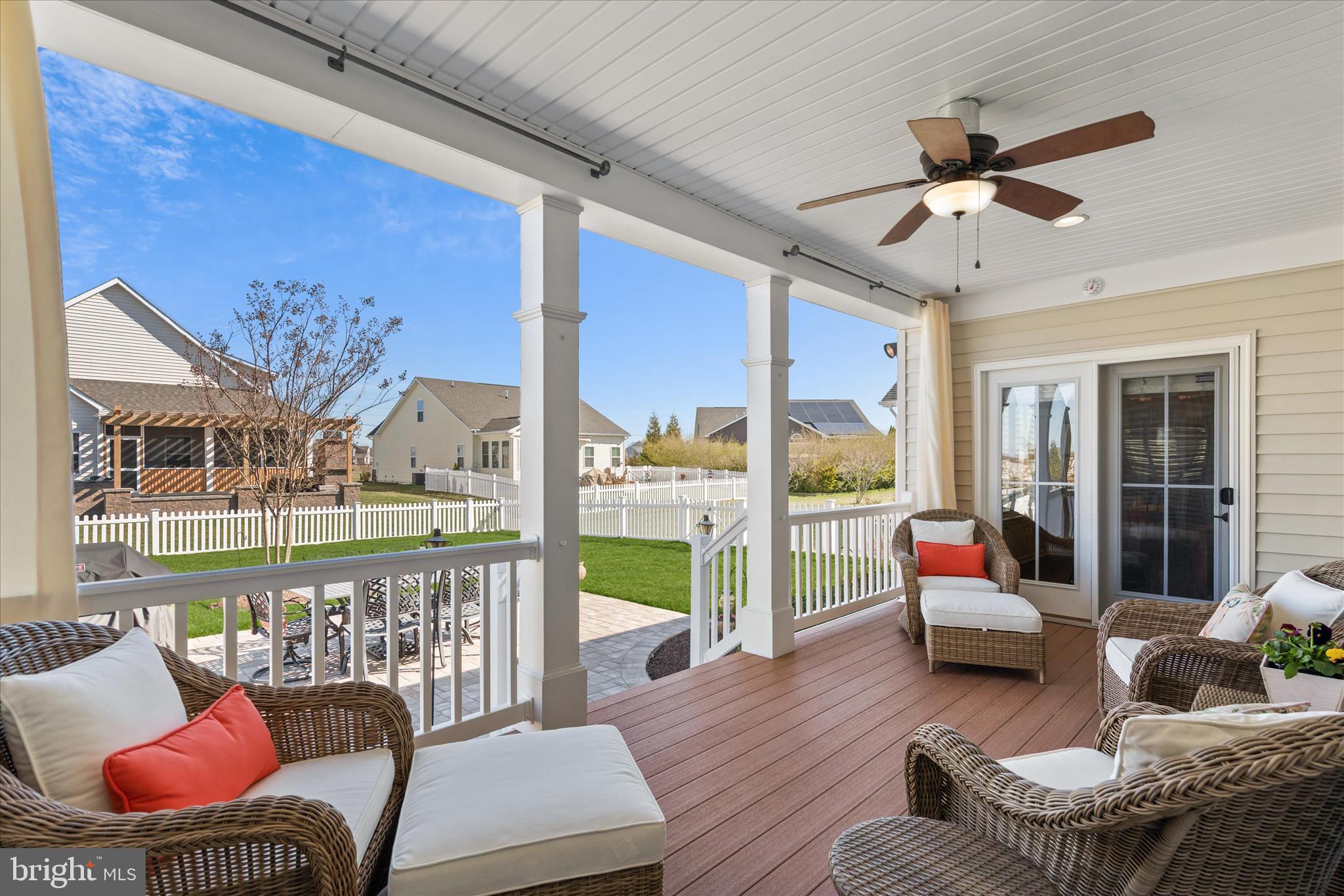 22426 PELICAN POINT BOULEVARD E