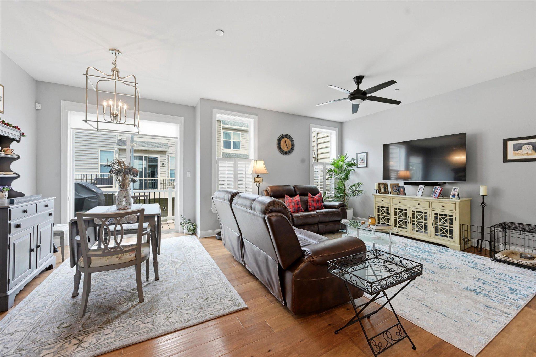 TOWNES AT CHESTER SPRINGS - Residential