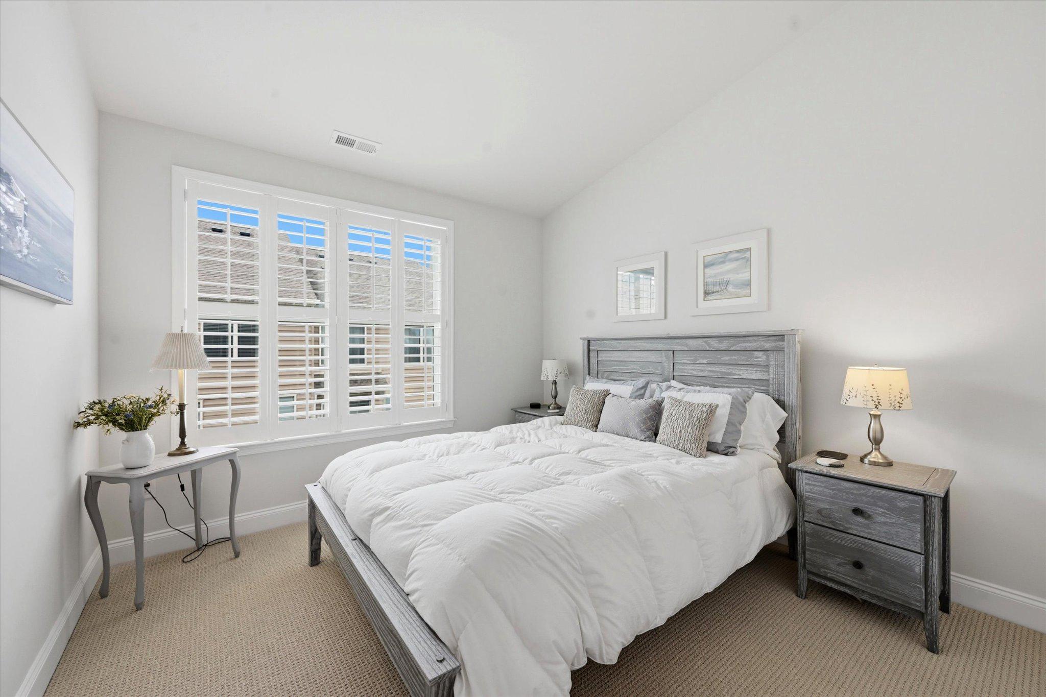 TOWNES AT CHESTER SPRINGS - Residential