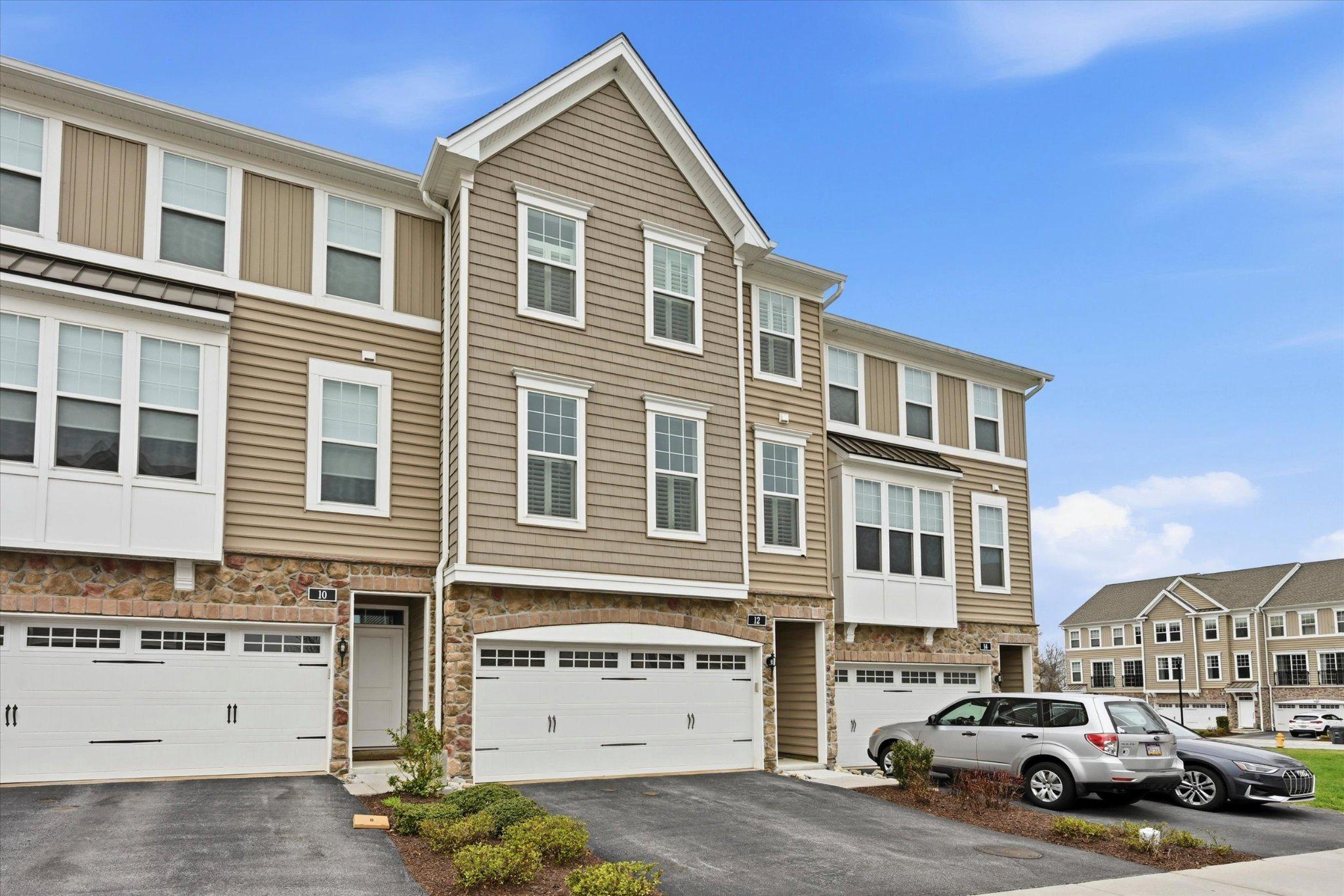 TOWNES AT CHESTER SPRINGS - Residential