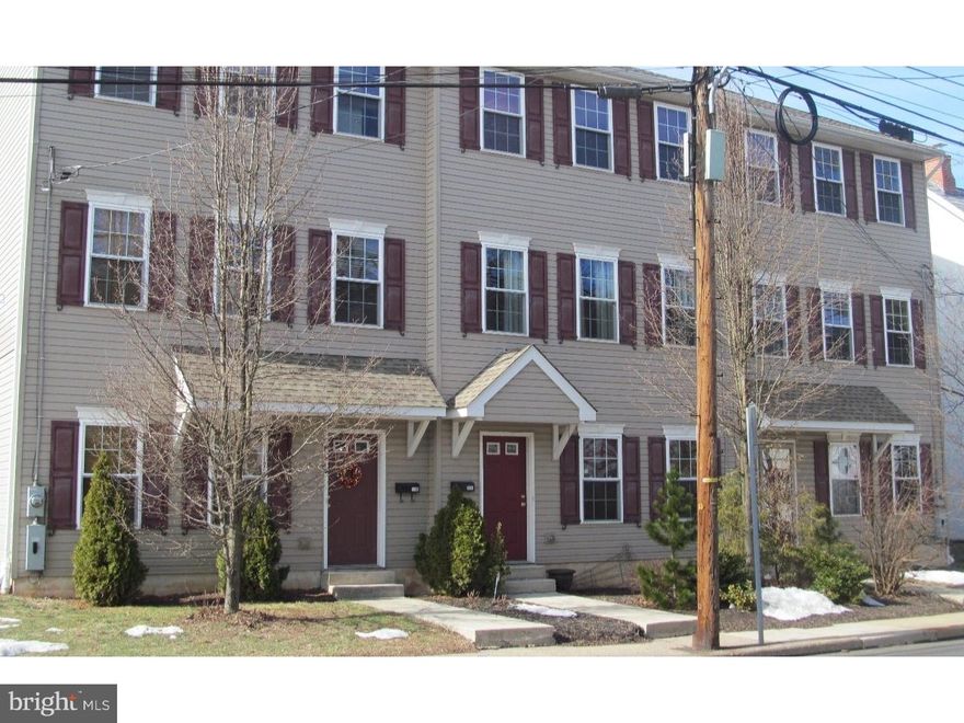 Impeccably maintained 3 Story townhome in prime location.  This spacious 3 Bedroom, 2.2 Bathroom home boasts 2091 sq. ft., gleaming hardwood flooring in most rooms, wood stairs, 9 foot ceilings, custom moldings & lighting, neutral paint pallete, oversized rear entry garage, deck that overlooks open space, custom closets and window treatments, and plenty of off street parking.  The Gourmet Kitchen features lots of upgraded cabinetry with pull out drawers, a center island and stainless steel appliances.  NO MONTHLY FEE!! High Walk Score - just steps to restaurants, shopping, cocktails at McCoole's, coffee, parks, schools, library and hospital. Please stop by soon for a visit!