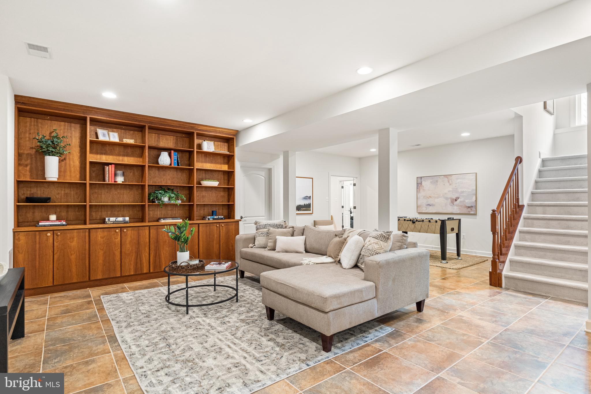 LUXMANOR - Residential