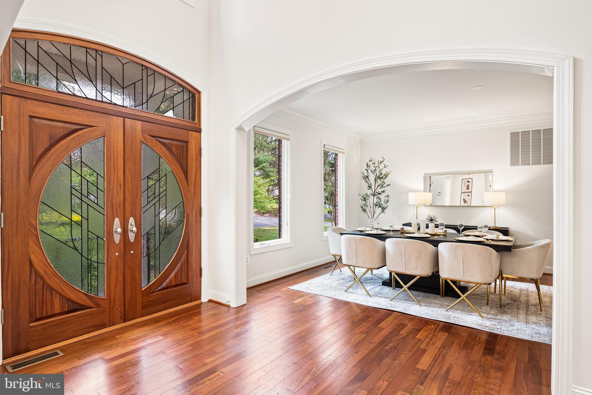 LUXMANOR - Residential