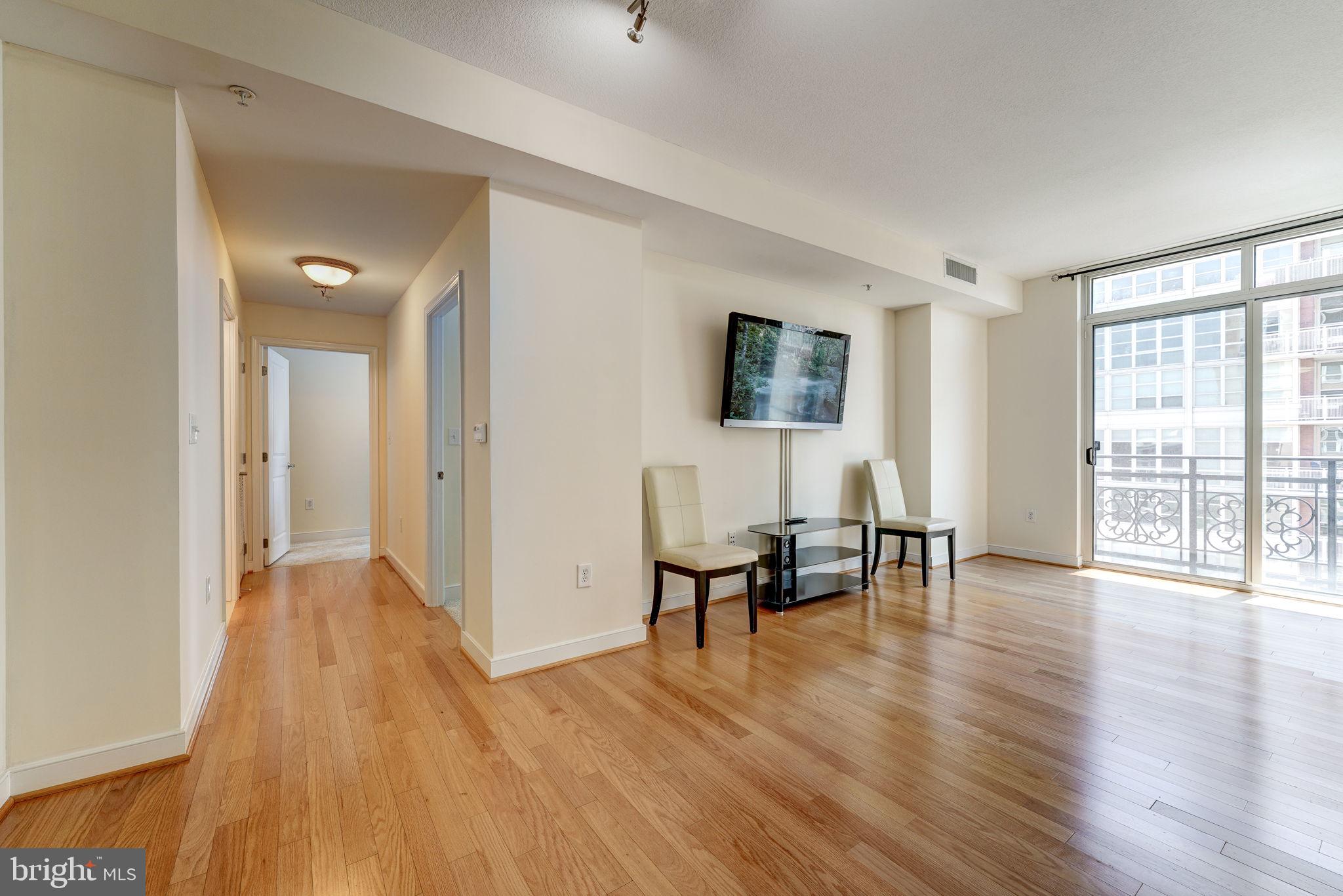 ONE NATIONAL HARBOR CONDOMINIUM - Residential