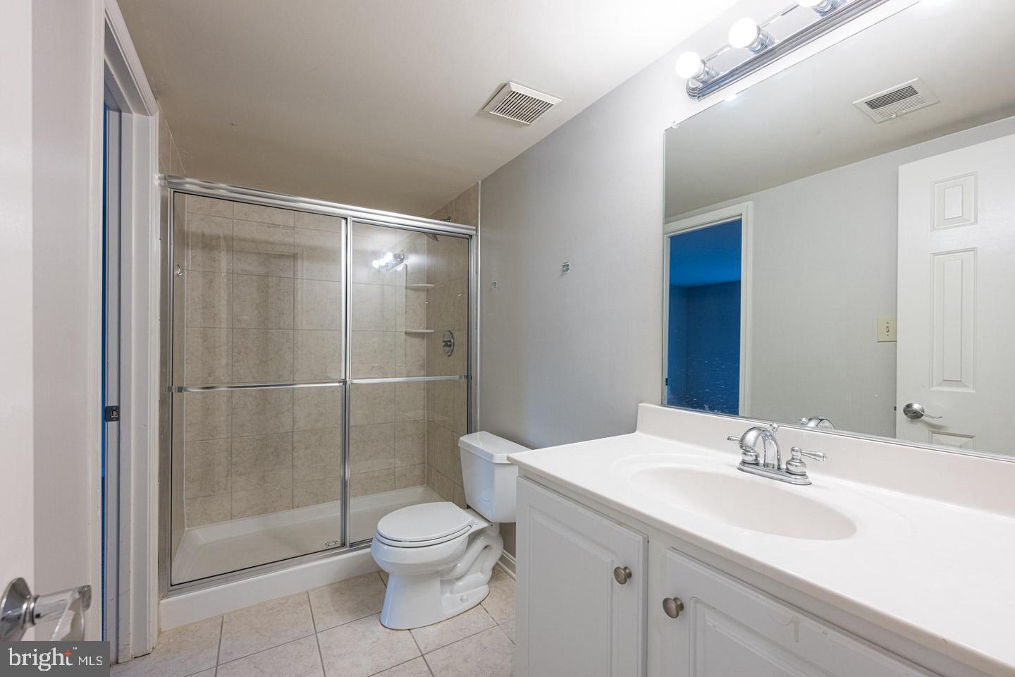 HAHN PROPERTY - Residential Lease