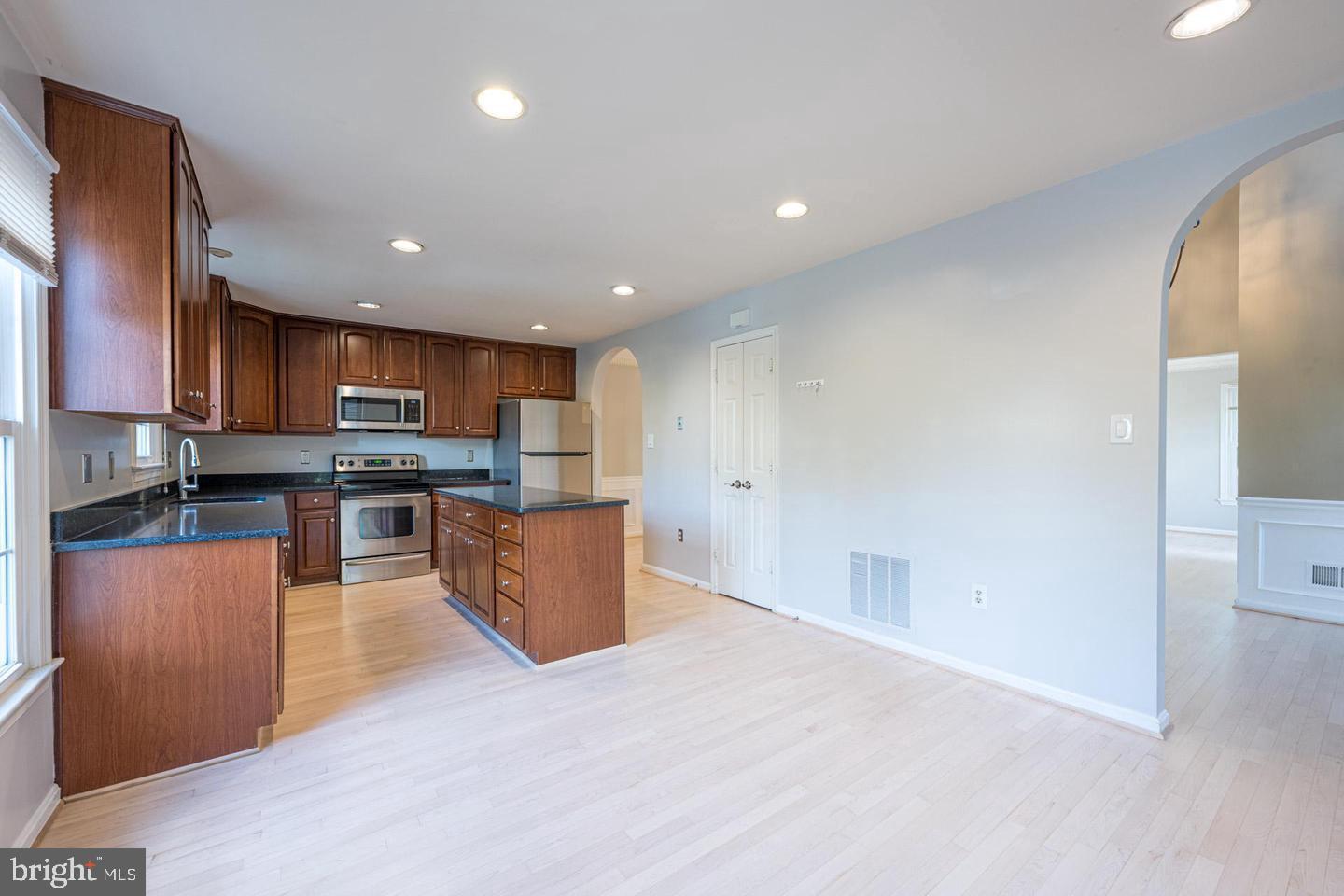 HAHN PROPERTY - Residential Lease