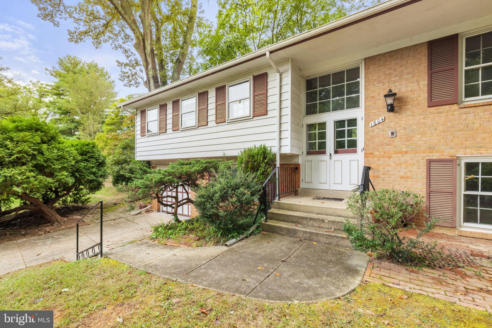 TYSONS GREEN - Residential