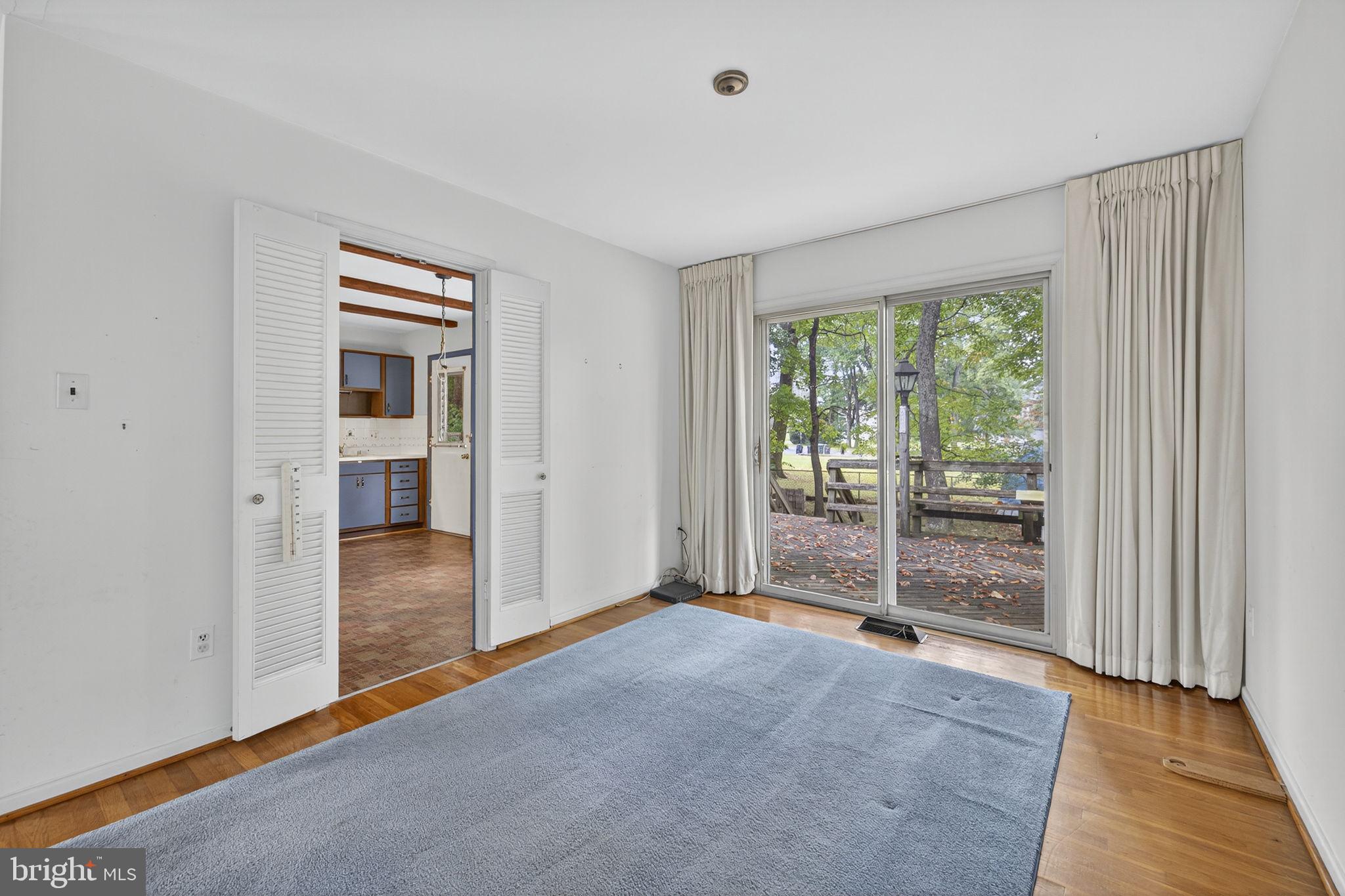 TYSONS GREEN - Residential