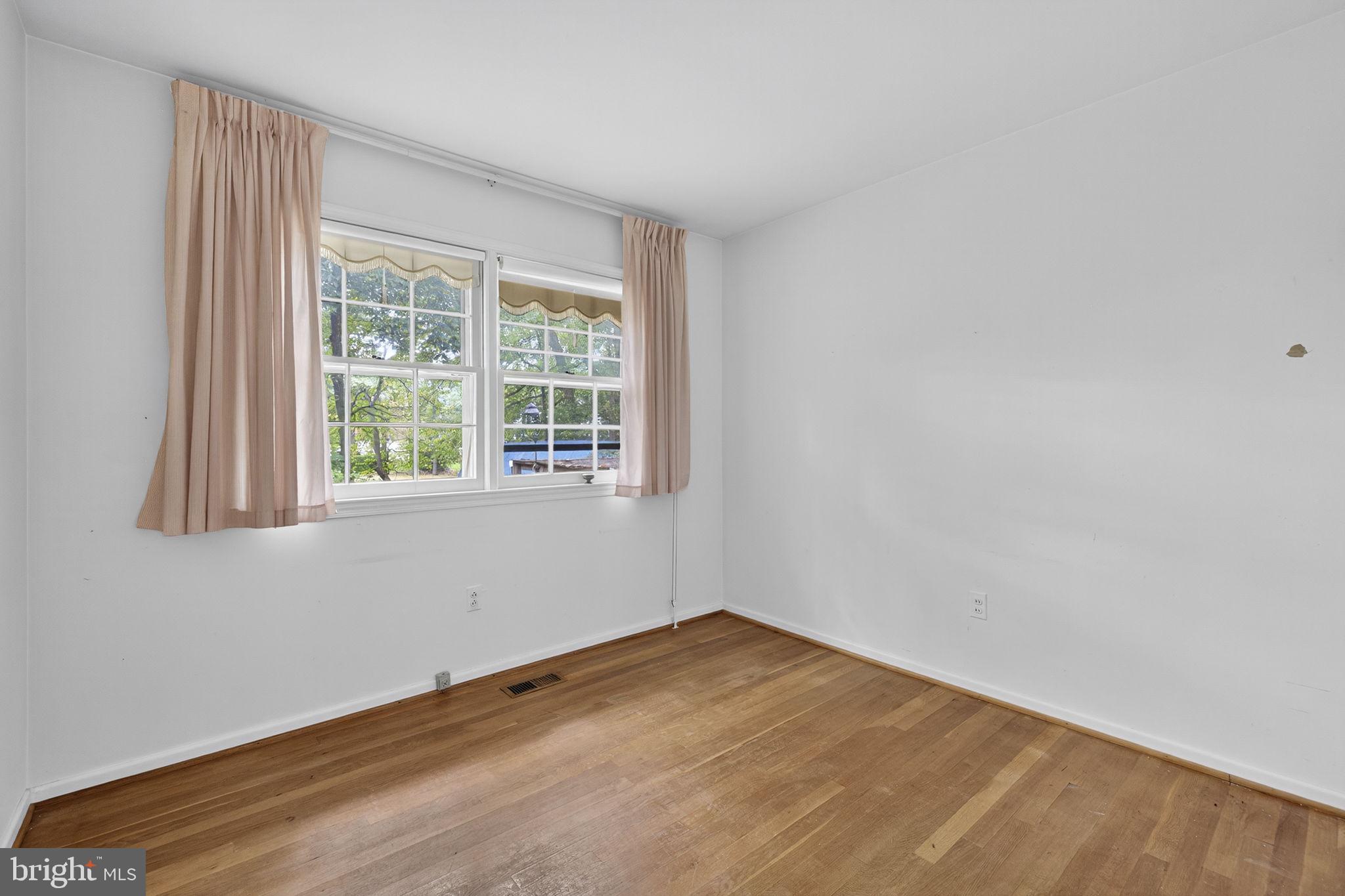 TYSONS GREEN - Residential