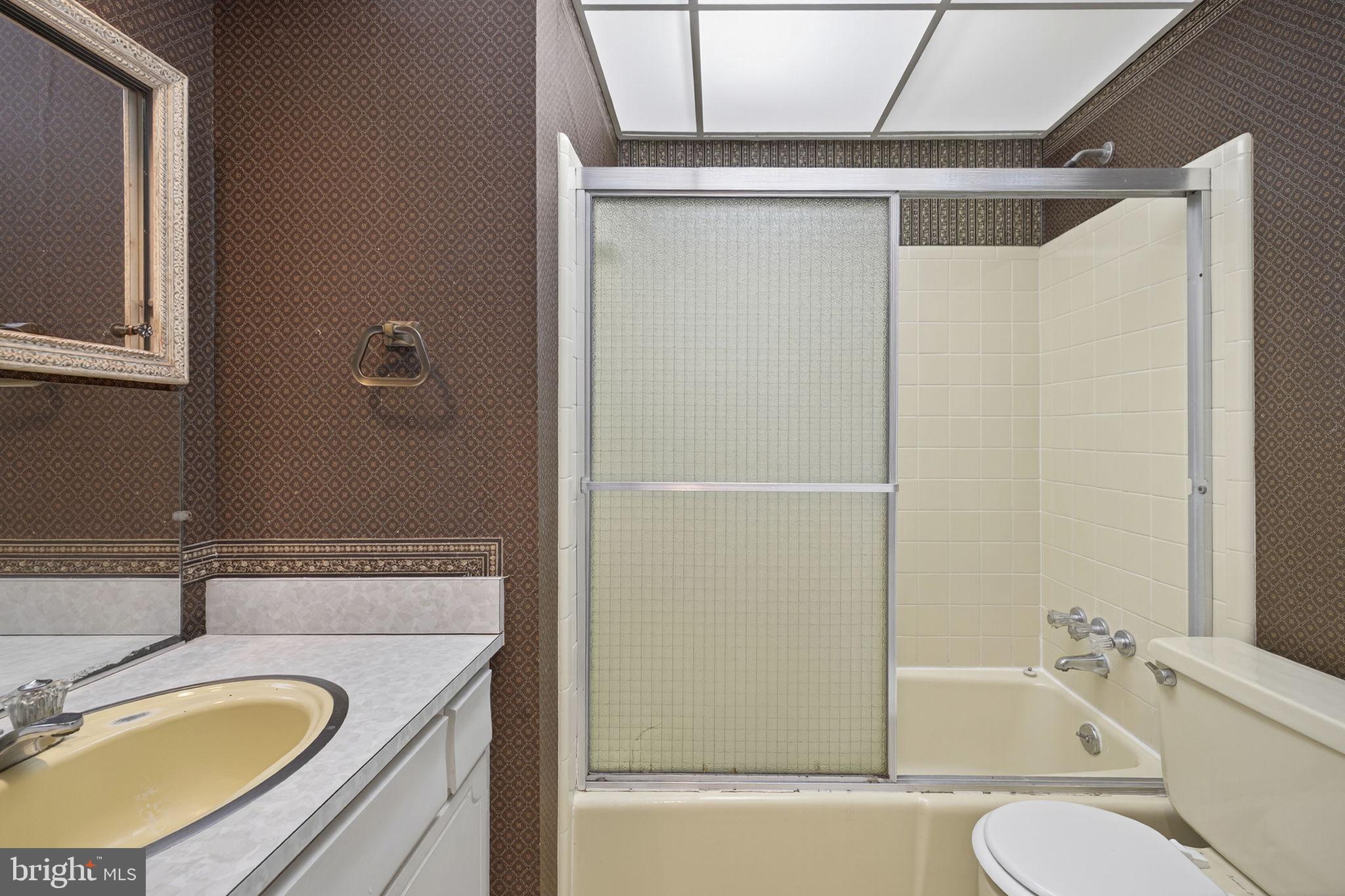 TYSONS GREEN - Residential