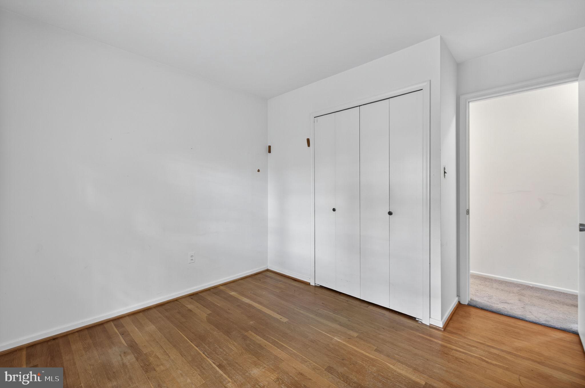 TYSONS GREEN - Residential