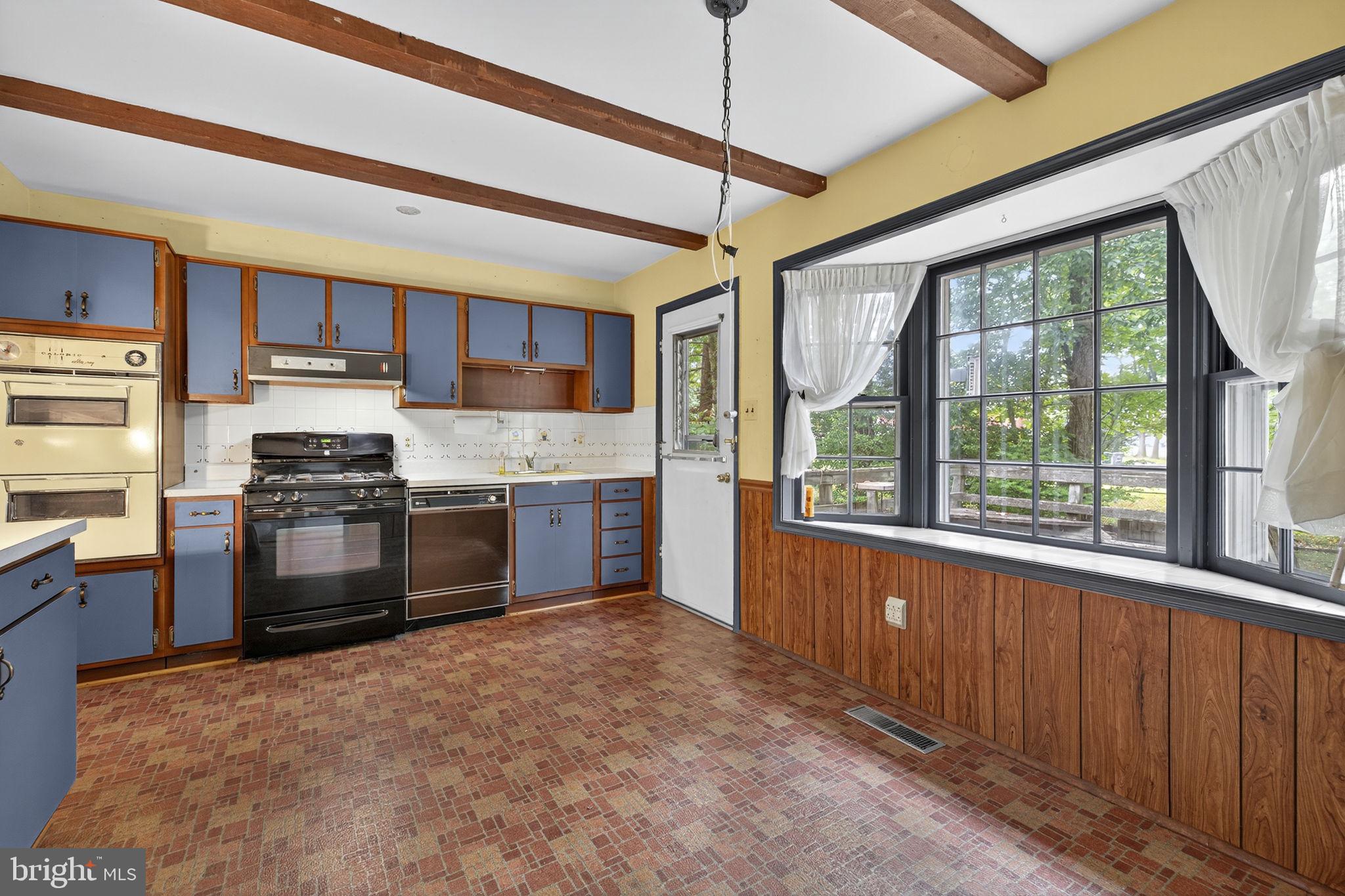 TYSONS GREEN - Residential