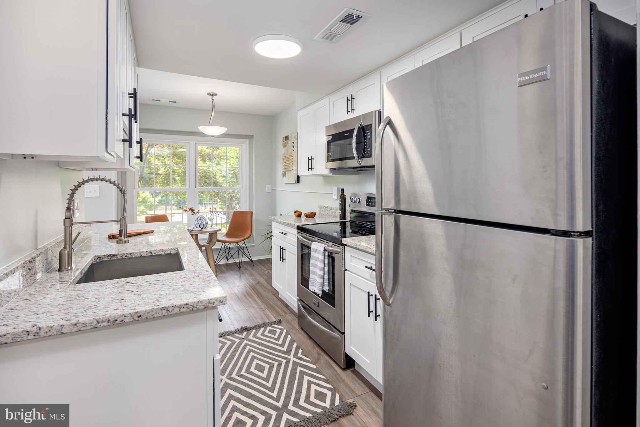 WHISPERING WOODS - Residential