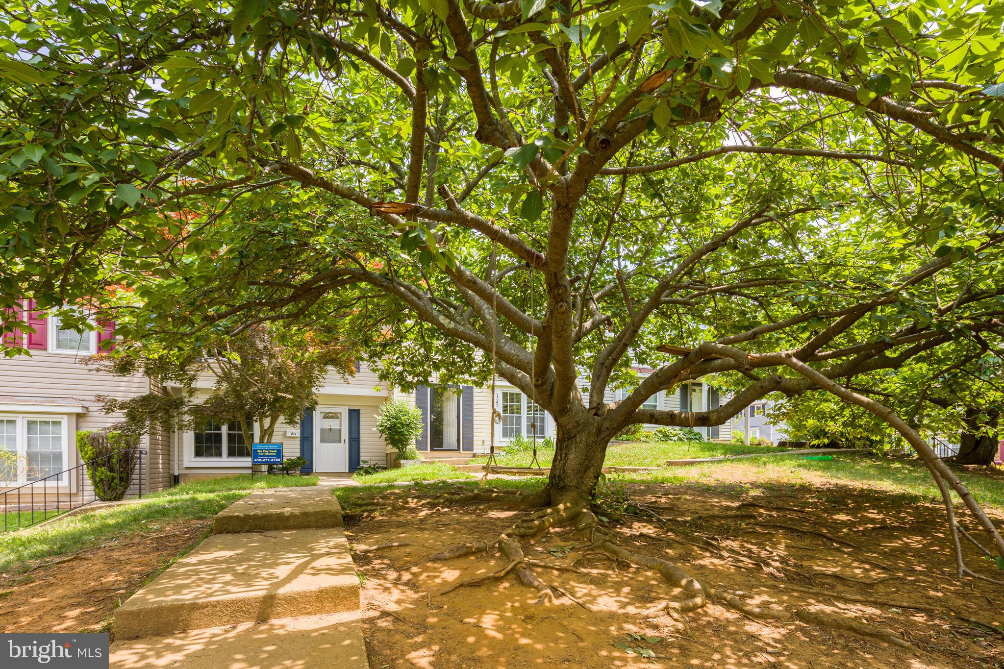 WHISPERING WOODS - Residential