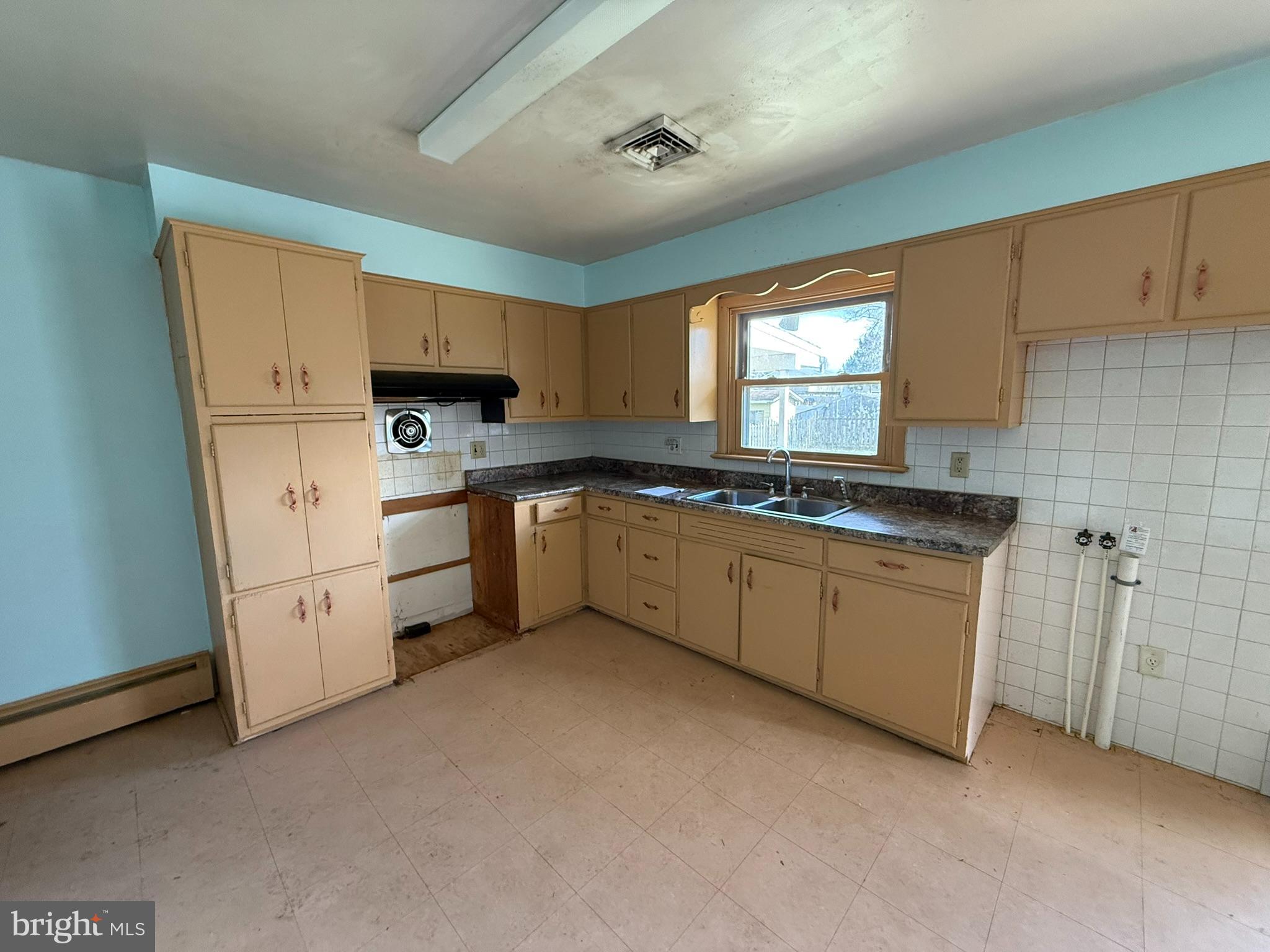 ORCHARD CREST - Residential