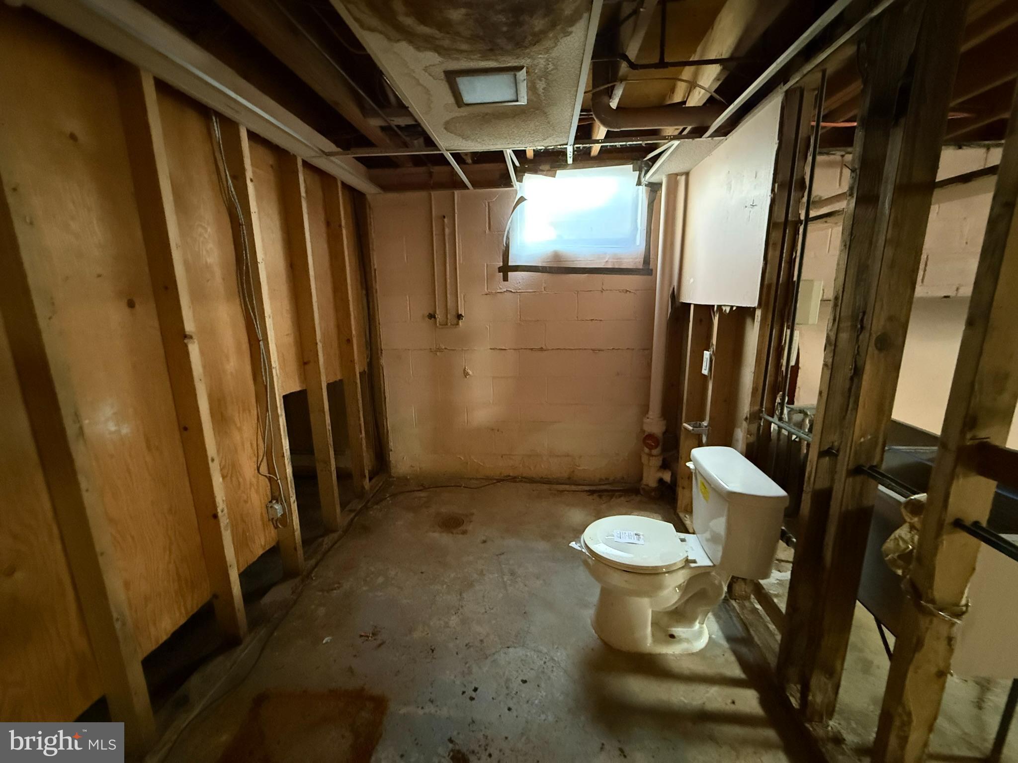 ORCHARD CREST - Residential