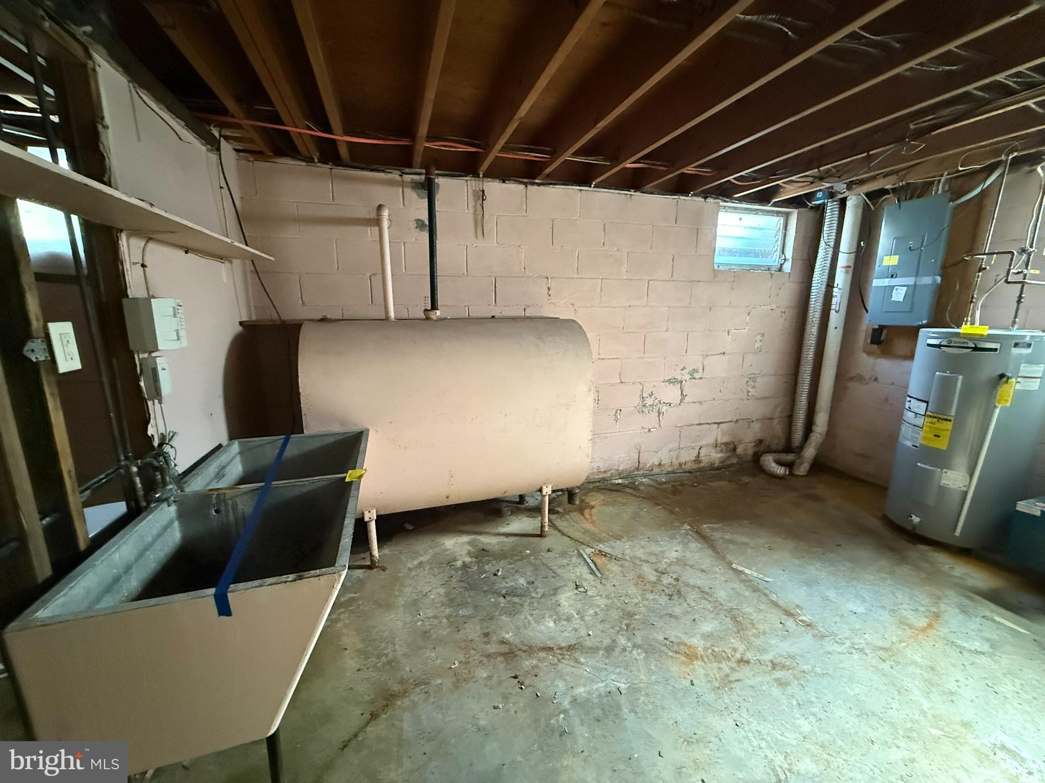 ORCHARD CREST - Residential