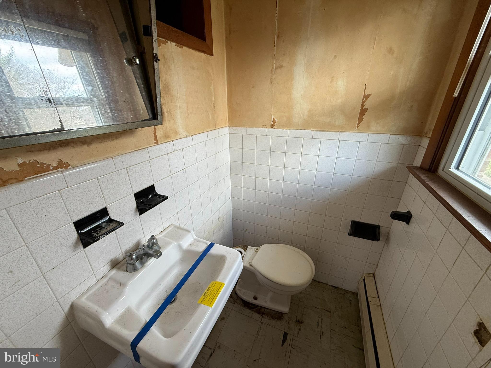 ORCHARD CREST - Residential