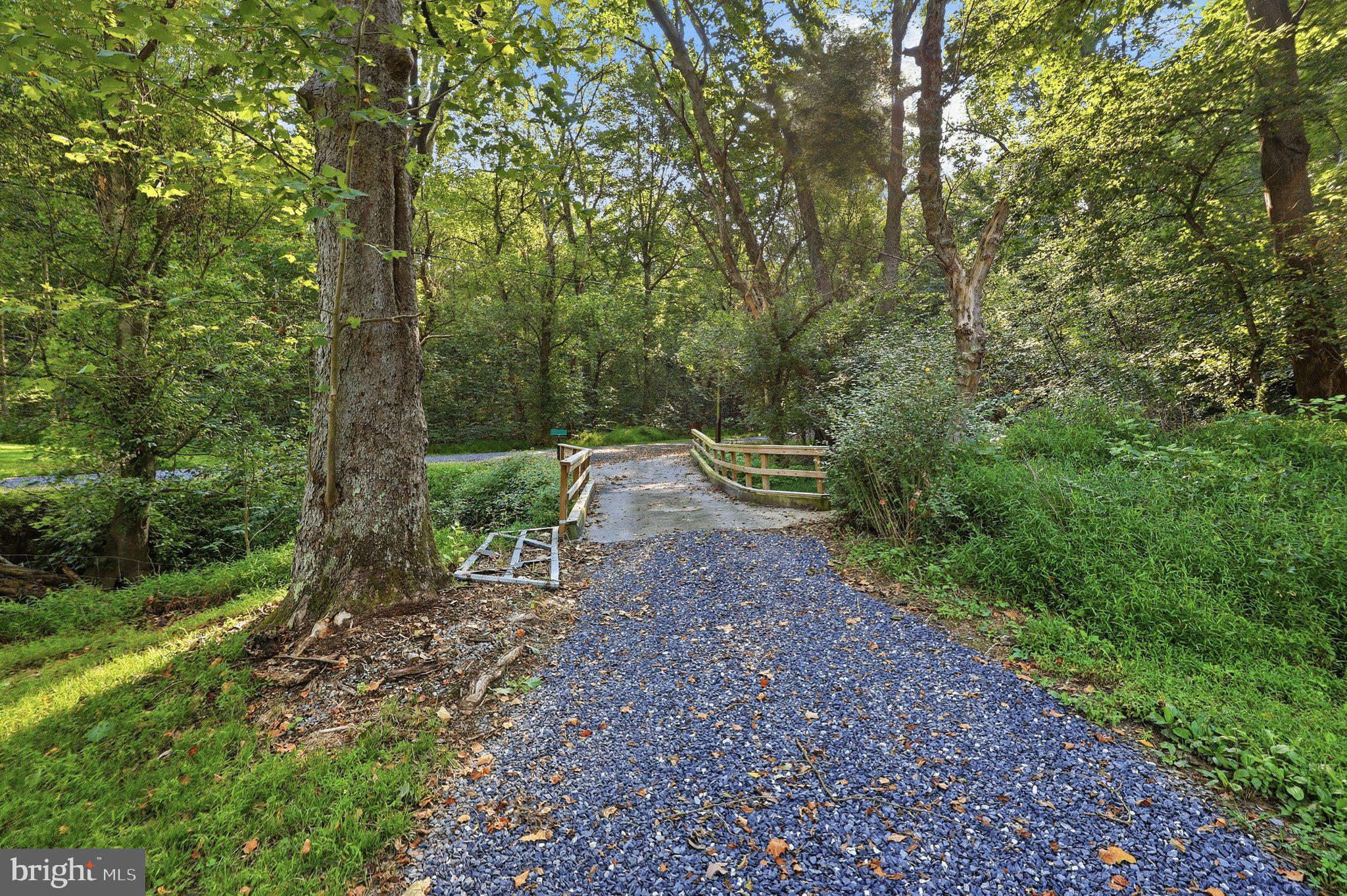 3013 BOSS ARNOLD ROAD E