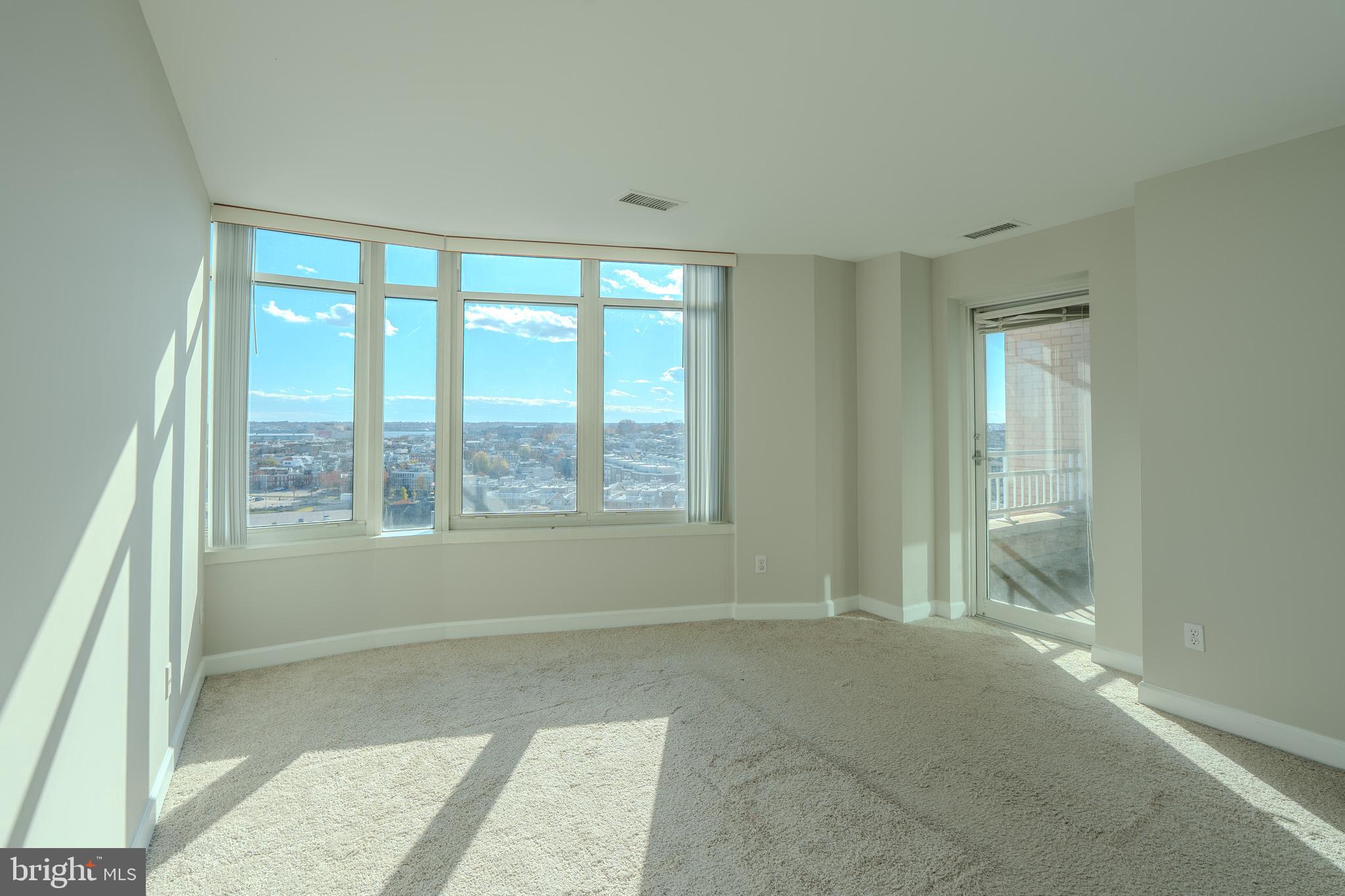 HARBORVIEW CONDOMINIUMS - Residential