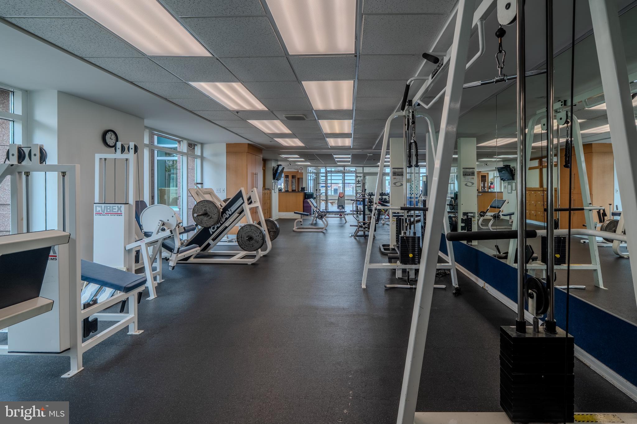 HARBORVIEW CONDOMINIUMS - Residential