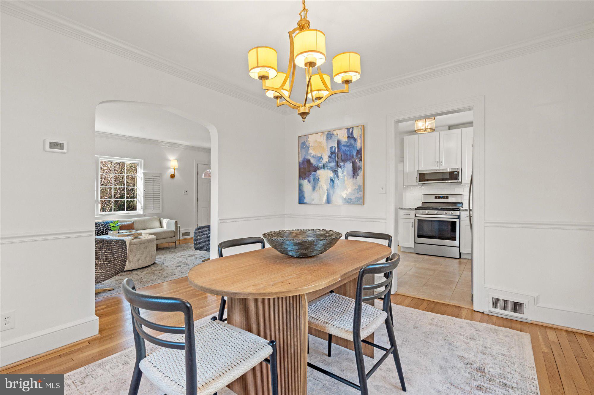 BEVERLY HILLS - Residential