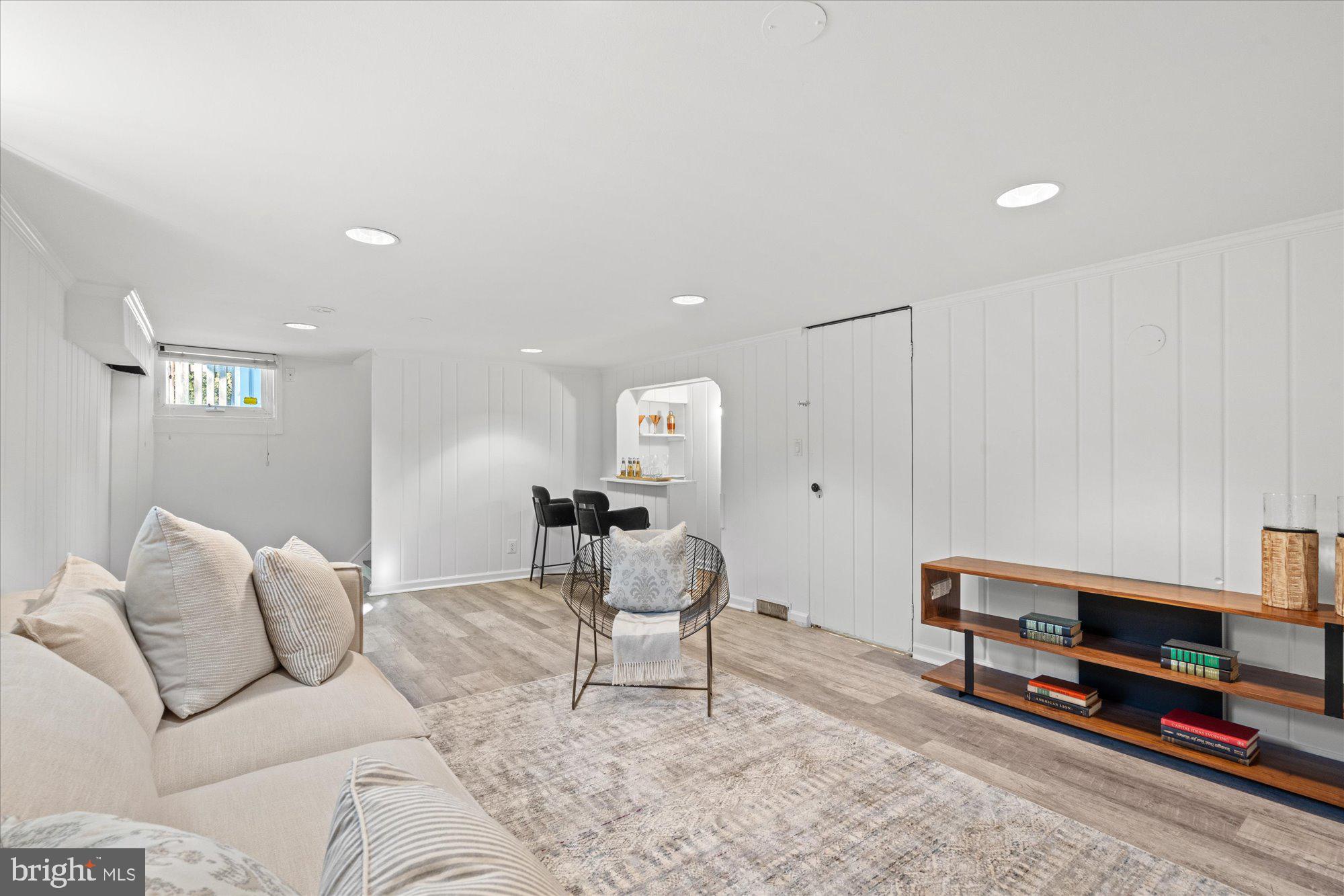 BEVERLY HILLS - Residential