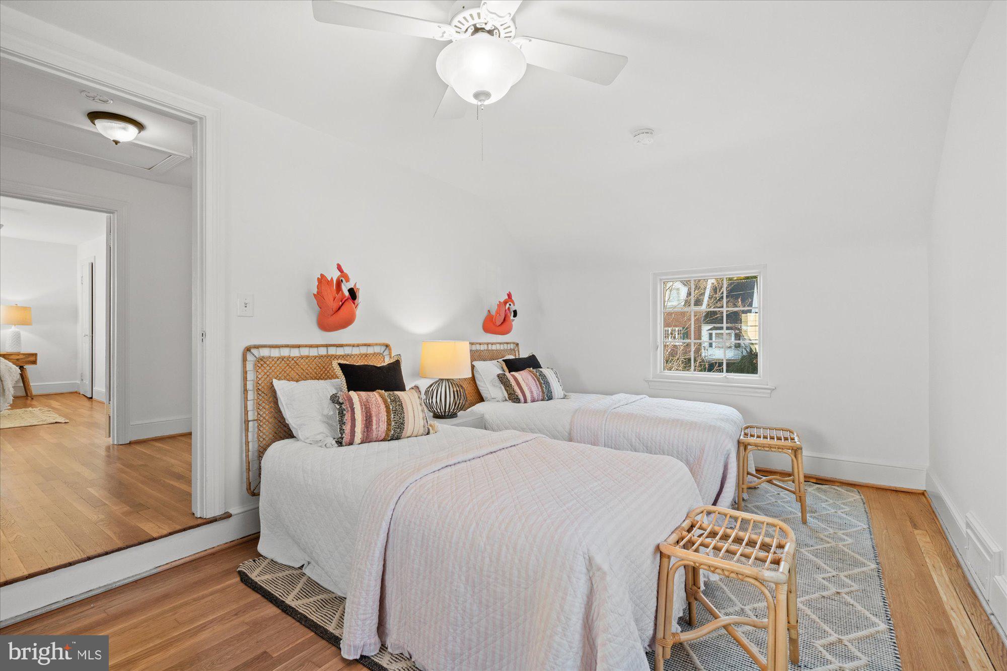 BEVERLY HILLS - Residential