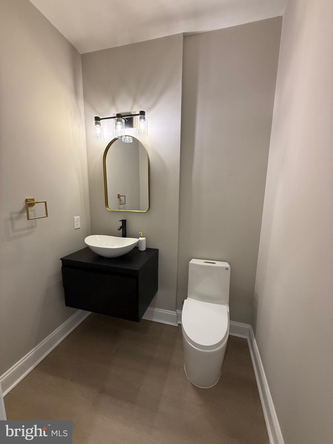 FRANKLIN SQUARE HISTORIC DISTRICT - Residential