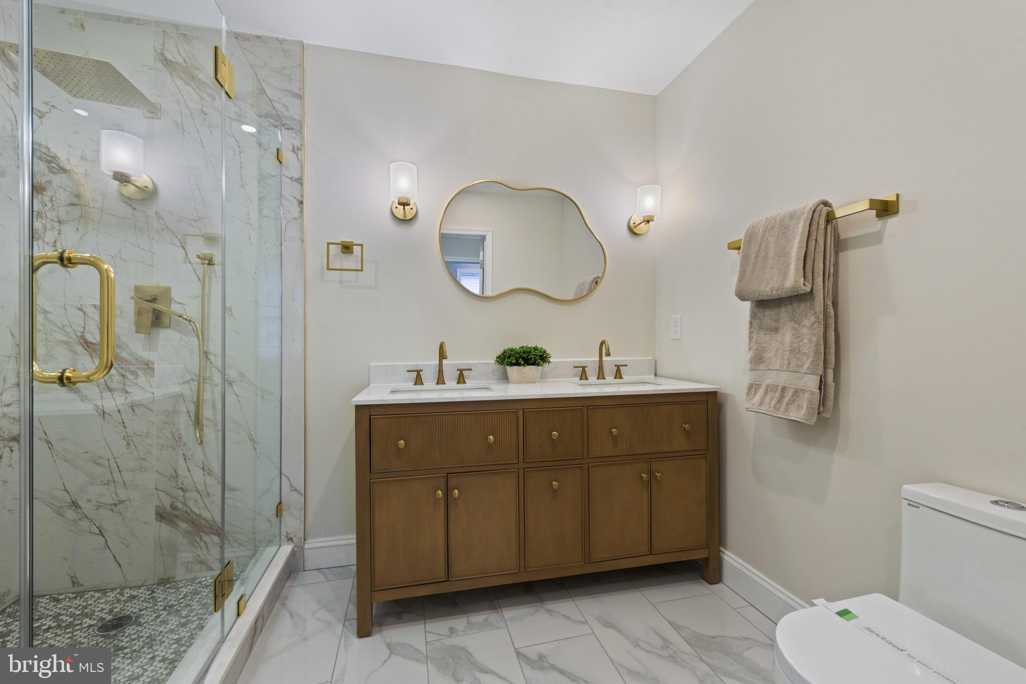 FRANKLIN SQUARE HISTORIC DISTRICT - Residential