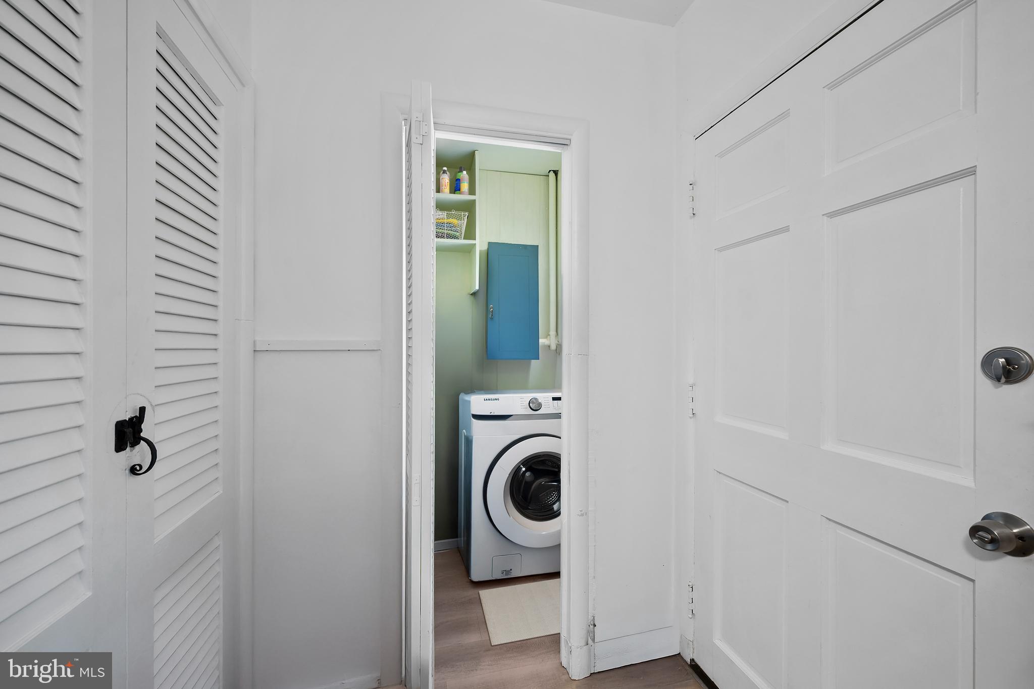 DARNESTOWN OUTSIDE - Residential