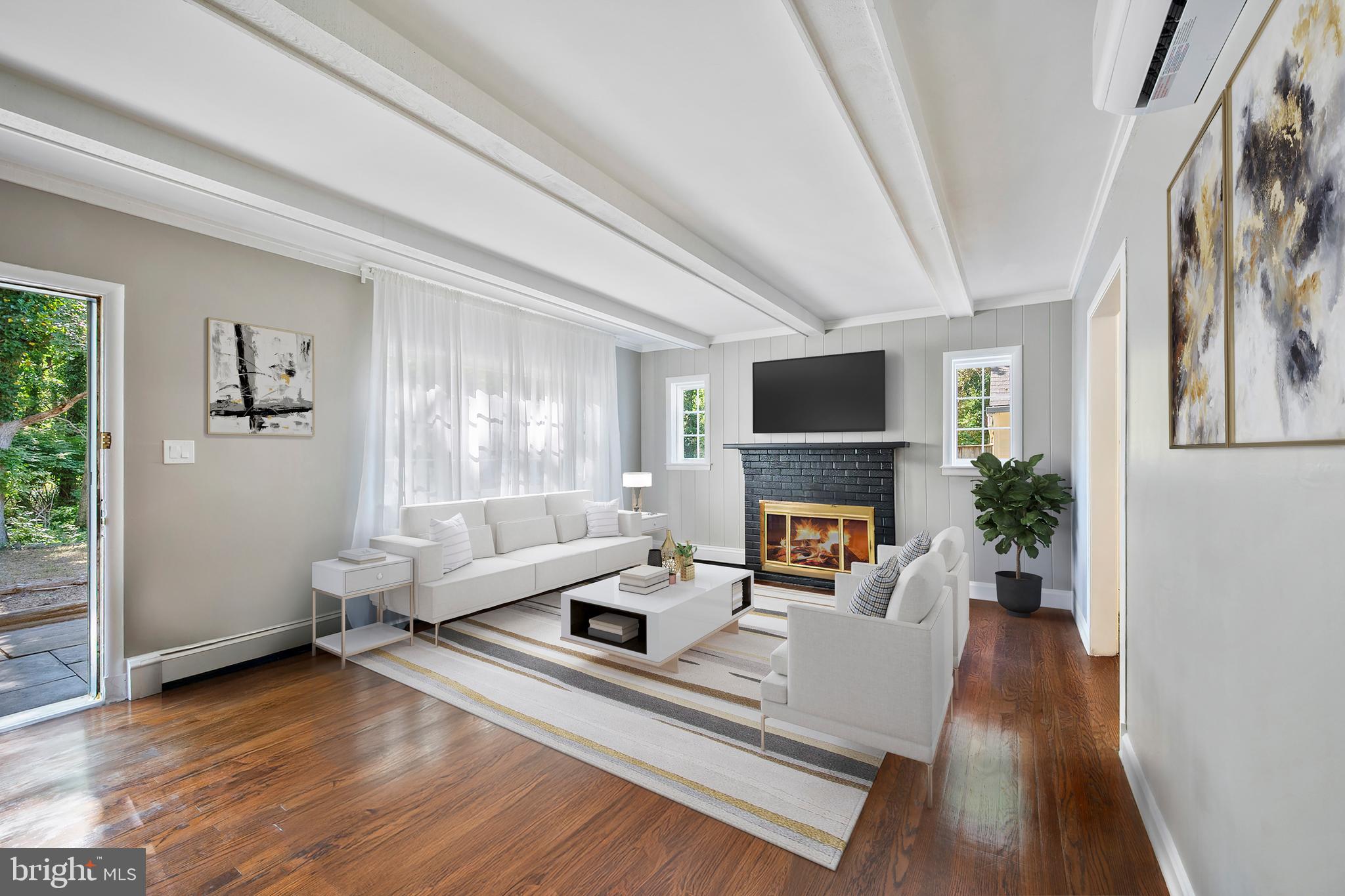 DARNESTOWN OUTSIDE - Residential