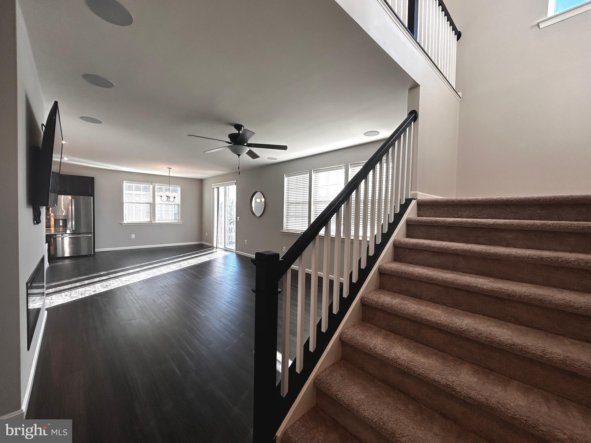 SOUTHERN HILLS - Residential