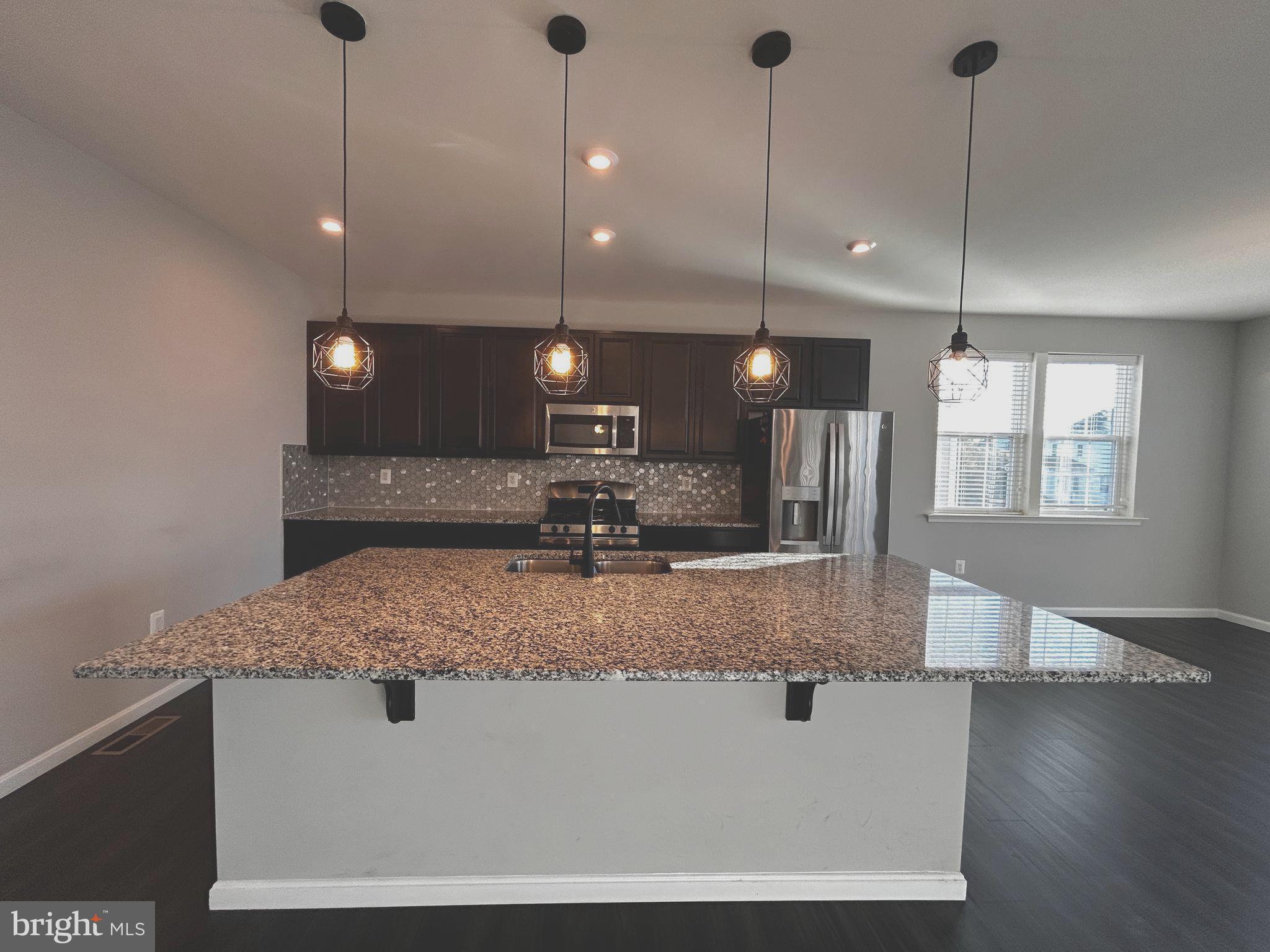 SOUTHERN HILLS - Residential